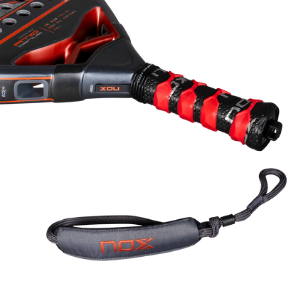 RACKET NOX AT10 GENIUS 18K ALUM AGUSTIN TAPIA 2025